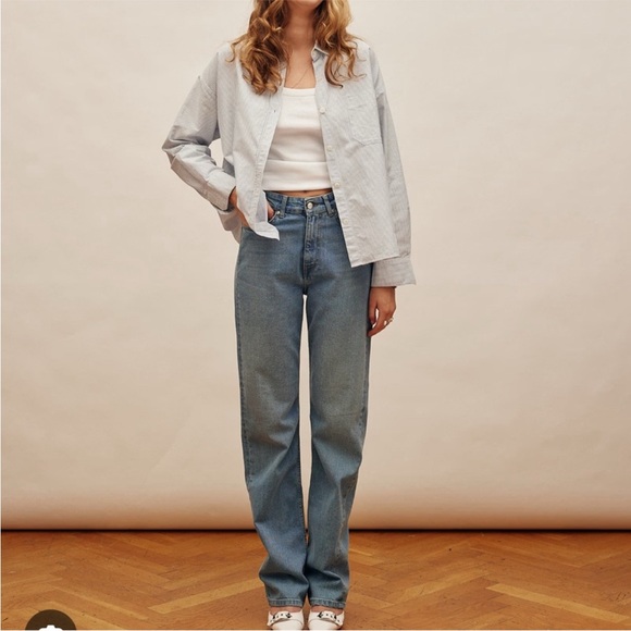 Djerf Avenue Denim - DJERF AVENUE straight leg high waisted size 25